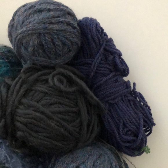 🛒 $10 Blue, creative texture, bundle yarn #1903 - Picture 4 of 6